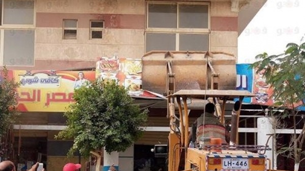 «جهاز العبور» يواصل حملاته الموسعة لإزالة المخالفات والتعديات «جهاز العبور» يواصل حملاته الموسعة لإزالة المخالفات والتعديات