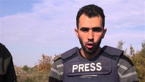الصحفي السوري هادي عبد الله يفوز بجائزة أفضل مراسل الصحفي السوري هادي عبد الله يفوز بجائزة أفضل مراسل