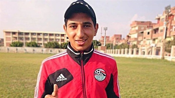 برنامج خاص للاعب الإسماعيلي مع منتخب الشباب برنامج خاص للاعب الإسماعيلي مع منتخب الشباب