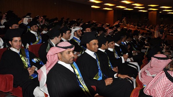 «عبيد»: التطبيق العملي لهذا العلم يساعد الدولة في حل مشكلة البطالة «عبيد»: التطبيق العملي لهذا العلم يساعد الدولة في حل مشكلة البطالة