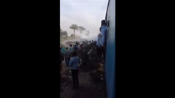 فيديو.. حريق في قطار الحوامدية فيديو.. حريق في قطار الحوامدية