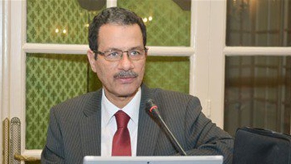 درويش: نخطط لأن تصبح منطقة قناة السويس واحدة من أهم 7 محاور اقتصادية بالعالم درويش: نخطط لأن تصبح منطقة قناة السويس واحدة من أهم 7 محاور اقتصادية بالعالم