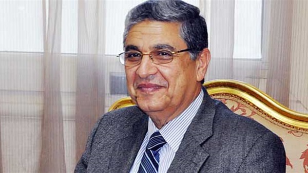 وزير الكهرباء يجتمع برؤساء شركات التوزيع لمتابعة مؤشرات الأداء وزير الكهرباء يجتمع برؤساء شركات التوزيع لمتابعة مؤشرات الأداء