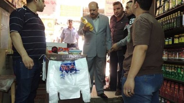 غلق 170 منشأة غذائية لمخالفتهم الاشتراطات الصحية بقنا