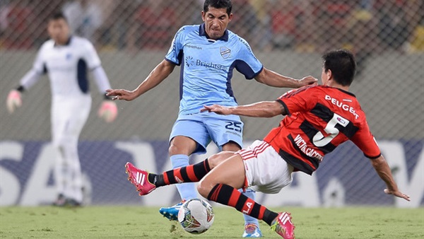 البوليفي والتر فلوريس يعتزل اللعب الدولي عقب مباراة باراجواي