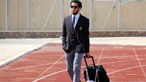 عمر جابر يحفز لاعبي الزمالك قبل السفر إلى سويسرا