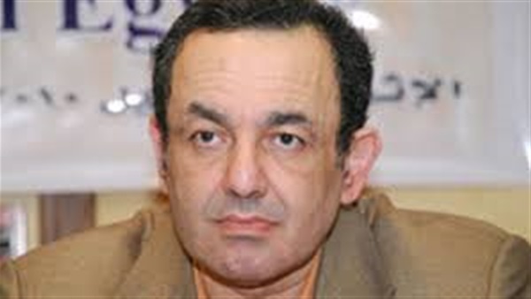 رد فعل «الشوبكي» على نبأ تأديته اليمين الدستورية نائبا عن الدقي (فيديو)