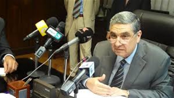 «الكهرباء» تخسر 100 مليار جنيه في يومين (تقرير) «الكهرباء» تخسر 100 مليار جنيه في يومين (تقرير)