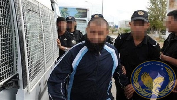 «الداخلية»: القبض على 16 من القيادات الوسطي لتنظيم الإخوان «الداخلية»: القبض على 16 من القيادات الوسطي لتنظيم الإخوان