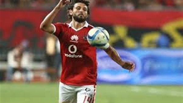 طبيب الأهلى يطلب تأجيل عودة «غالي» للملاعب طبيب الأهلى يطلب تأجيل عودة «غالي» للملاعب