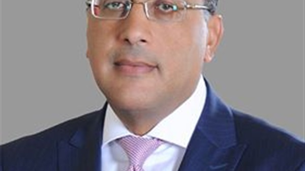 «الإسكان»: تخصيص وحدات لخدمة مشروع منافذ بيع المواد الغذائية المدعمة «الإسكان»: تخصيص وحدات لخدمة مشروع منافذ بيع المواد الغذائية المدعمة