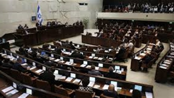 البرلمان الإسرائيلي يُصوت لصالح قانون يُشرّع منازل مستوطنين بالضفة الغربية 
