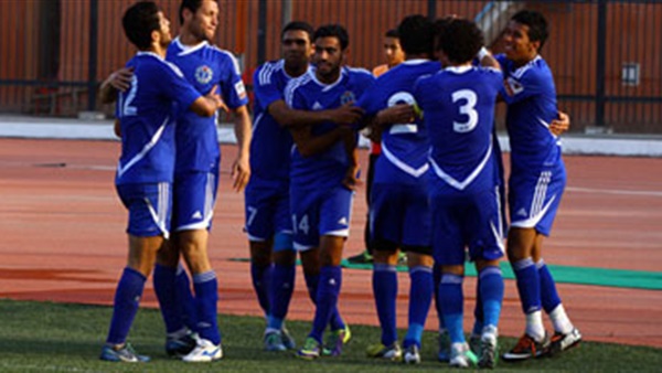 راديو بفرنسا يجرى مقابلات مع لاعبي سموحة (صورة)