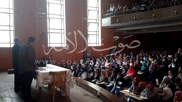  "باهي" يتفقد مدرستي بورسعيد وأحمد زويل (صور)