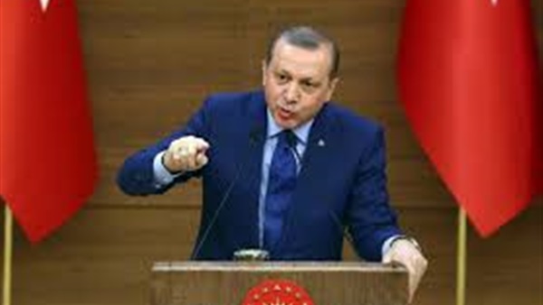«أردوغان» يعين عمداء الجامعات.. وتوتر في صفوف الأساتذة والطلاب «أردوغان» يعين عمداء الجامعات.. وتوتر في صفوف الأساتذة والطلاب