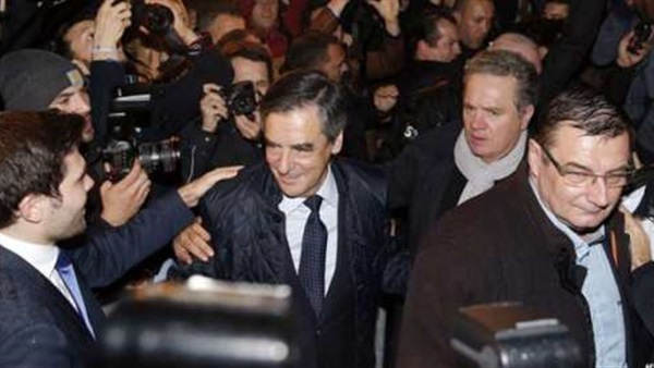 فرنسا: رئيسا حكومة سابقان يتنافسان على ترشيح اليمين