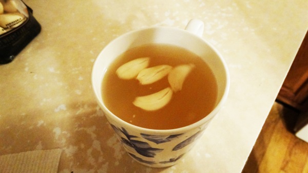 تعرف على فوائد تناول «شاي الثوم»