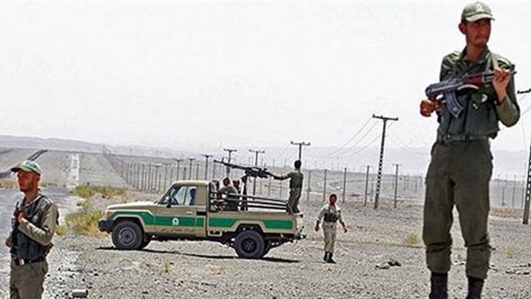 مقتل 3 من قوات حرس الحدود الباكستانية في انفجار بـ«بيشاور»