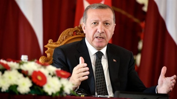 مسؤولون أتراك يتوقعون بقاء أردوغان على سدة الحكم في البلاد حتى عام 2029 مسؤولون أتراك يتوقعون بقاء أردوغان على سدة الحكم في البلاد حتى عام 2029