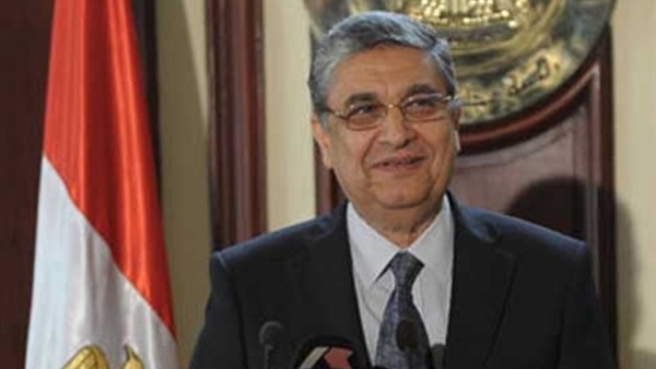 «شاكر» يؤكد ضرورة الإسراع في تنفيذ خطة تدعيم شبكة نقل الكهرباء «شاكر» يؤكد ضرورة الإسراع في تنفيذ خطة تدعيم شبكة نقل الكهرباء