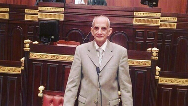 قافلة طبية للكشف على 1196 مريضا في نجع حمادي قافلة طبية للكشف على 1196 مريضا في نجع حمادي
