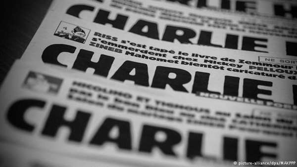 «شارلي إيبدو» الفرنسية الساخرة تصدر نسخة ألمانية