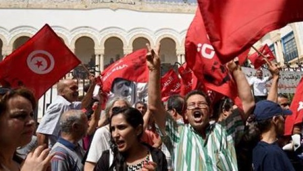 محامون تونسيون يتظاهرون ضد مشروع موازنة 2017 محامون تونسيون يتظاهرون ضد مشروع موازنة 2017