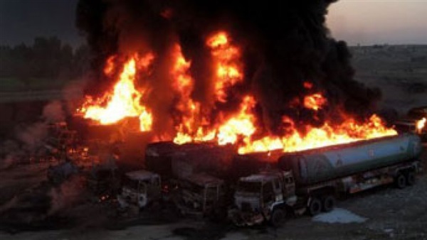 مقتل شخص في حريق اندلع بـ«صهريج نفط» في باكستان