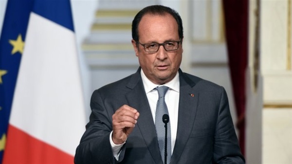 الرئيس الفرنسي يدعو إلى رفع الحظر عن كوبا نهائيا الرئيس الفرنسي يدعو إلى رفع الحظر عن كوبا نهائيا