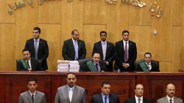 مرسى لمحكمة "اقتحام سجن بورسعيد": مازالت رئيسا للبلاد.. ولايجوز استجوابى مرسى لمحكمة "اقتحام سجن بورسعيد": مازالت رئيسا للبلاد.. ولايجوز استجوابى