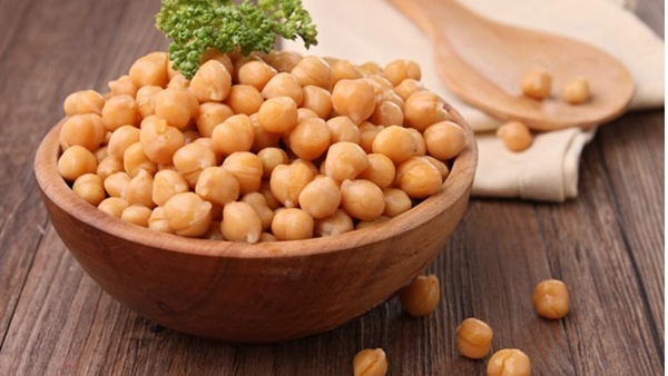 5 أطعمة تمنحك شعوراً بالشبع لفترة طويلة 5 أطعمة تمنحك شعوراً بالشبع لفترة طويلة