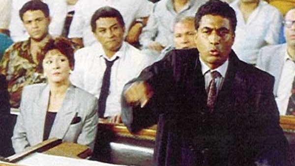 فى ذكرى ميلاده..أشهر عشر أفلام لفتى الشاشة الأسمر فى ذكرى ميلاده..أشهر عشر أفلام لفتى الشاشة الأسمر