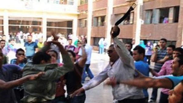 مواطن يقتحم مدرسة في «كفر الشيخ» وبحوزته سلاح أبيض‎