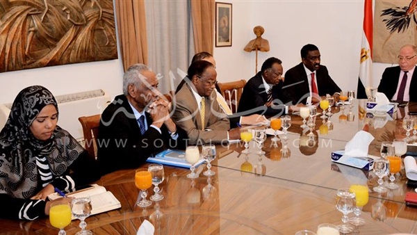 وزير الثقافة يلتقي وفد المجلس السوداني للشئون الخارجية (صور) وزير الثقافة يلتقي وفد المجلس السوداني للشئون الخارجية (صور)