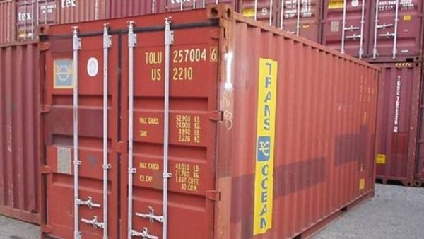 ضبط مهربات جمركية بقيمة 180 مليون جنيها ضبط مهربات جمركية بقيمة 180 مليون جنيها