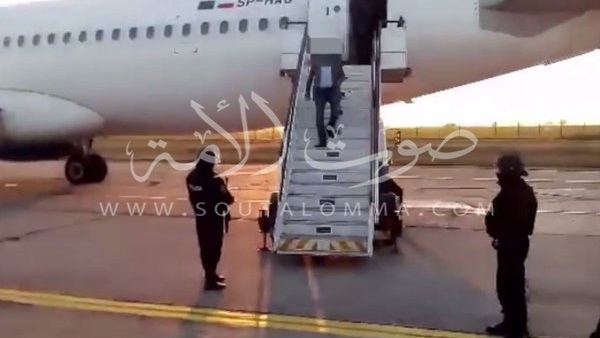 بالصور.. تفاصيل هبوط اضطراري لطائرة متجهة من وارسو إلى الغردقة بالصور.. تفاصيل هبوط اضطراري لطائرة متجهة من وارسو إلى الغردقة