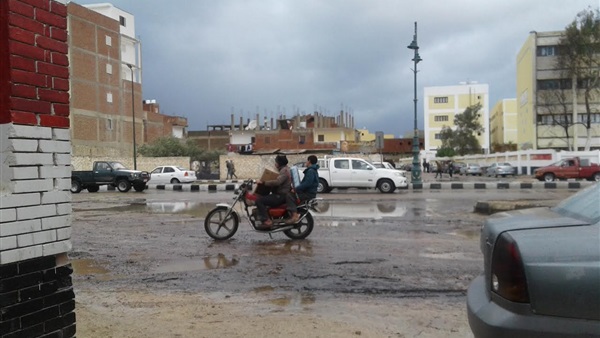 أمطار غزيرة على «مطروح» والساحل الشمالي