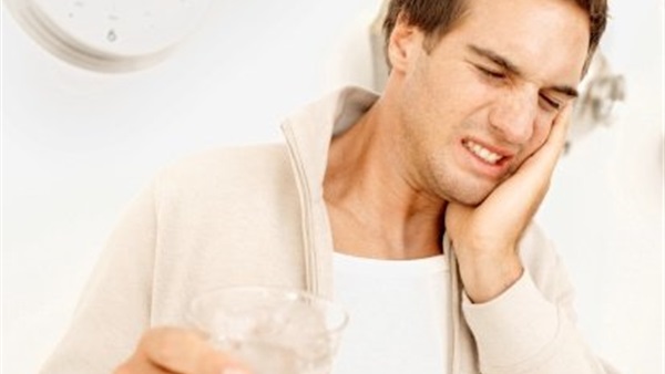 5 حيل ذكية للتخلص من آلام الأسنان فورا 5 حيل ذكية للتخلص من آلام الأسنان فورا