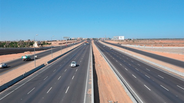التحقيق في 13 حالة تعديات على «الطرق والكباري» بالإسكنرية التحقيق في 13 حالة تعديات على «الطرق والكباري» بالإسكنرية
