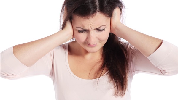 عالج آلام الأذن في منزلك بهذه الطرق عالج آلام الأذن في منزلك بهذه الطرق