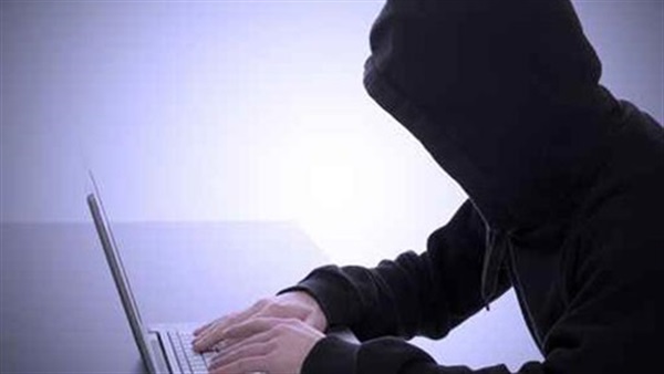 ضبط 85 متهما بـ«ابتزاز المواطنين» من خلال الانترنت 