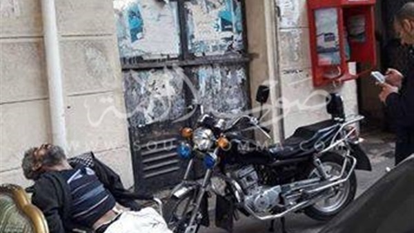 النيابة تباشر التحقيقات في واقعة وفاة مواطن أمام مستشفى بورسعيد العام (صور) النيابة تباشر التحقيقات في واقعة وفاة مواطن أمام مستشفى بورسعيد العام (صور)