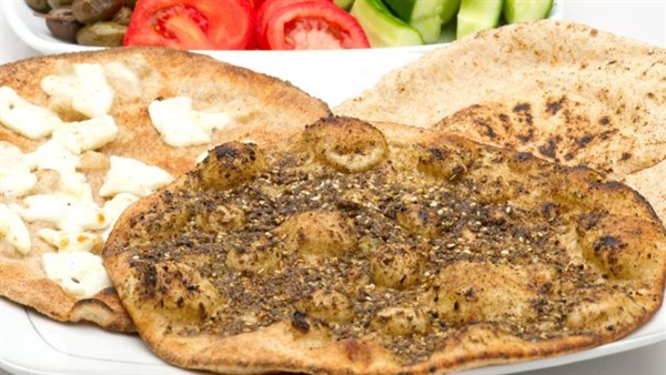 عجينة مناقيش لبنانية عجينة مناقيش لبنانية