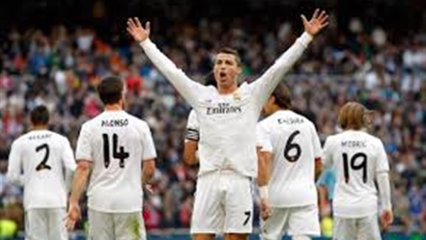 الشوط الأول.. الريال يتقدم على بروسيا دورتموند بهدف الشوط الأول.. الريال يتقدم على بروسيا دورتموند بهدف