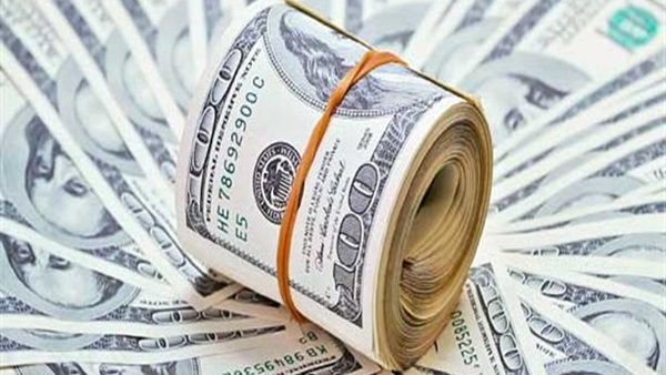 الدولار يواصل ارتفاعه في هذه البنوك