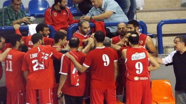 لاعب الأهلي للسلة: لم أشاهد مثل هذه الأجواء الحماسية في الملعب لاعب الأهلي للسلة: لم أشاهد مثل هذه الأجواء الحماسية في الملعب
