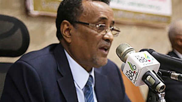 مساعد الرئيس السوداني يحذّر الممانعين للحوار من الوقوف ضد مصالح البلاد مساعد الرئيس السوداني يحذّر الممانعين للحوار من الوقوف ضد مصالح البلاد