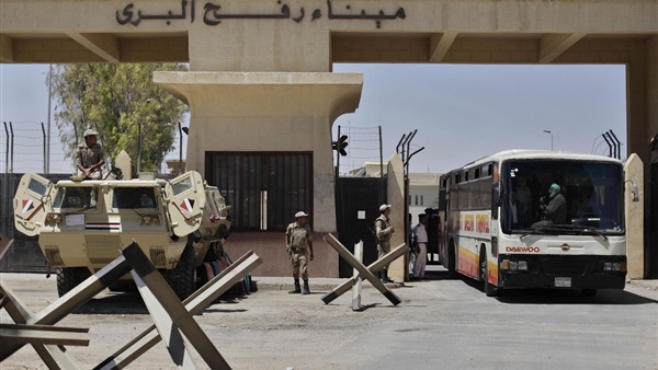 فتح معبر رفح البري لعبور العالقين والحالات الإنسانية فتح معبر رفح البري لعبور العالقين والحالات الإنسانية