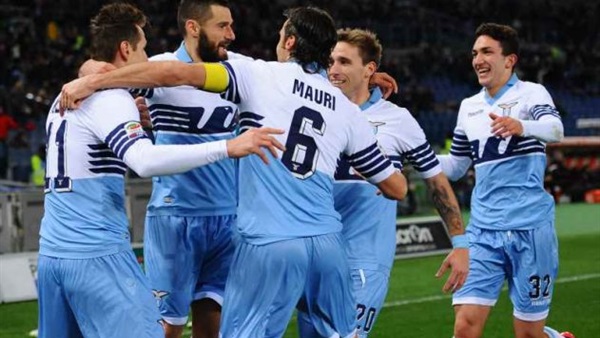 «لاتسيو» يتقدم على سامبدوريا في الشوط الأول