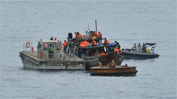 البحرية السريلانكية تطلق طلقات تحذيرية على عمال مضربين احتجزوا سفينة يابانية